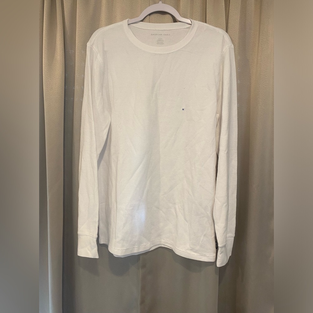 White American Eagle standard fit waffle material